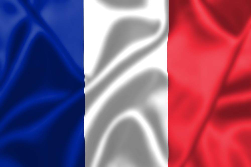 Det franske flag bølger i vinden